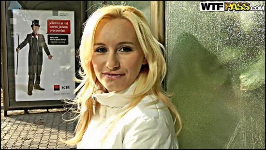 PublicSexAdventures/WTFpass - Claudia - Adventurous blonde goes for public sex (HD/720p/2.26 GB)