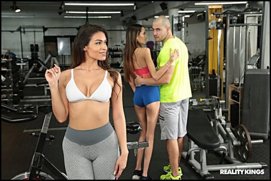 SneakySex/RealityKings - Katana Kombat - High Intensity Interval Cheating (FullHD/1080p/1.61 GB)