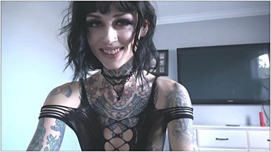 AnalTherapyXXX - Cc Doll - Goth Girl Priorities (FullHD/1080p/1.04 GB)