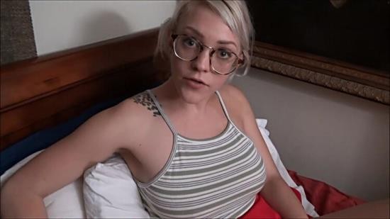 FamilyTherapyXXX - 2018-07-23-Ansleepover (HD/720p/341 MB)