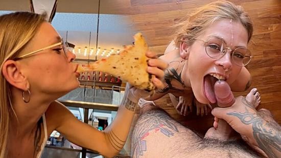 PornHub - Sammmnextdoor - Date Night 07 - From Pizza To Dick, She Likes Eating In Italy Cute Nerd Giving Bj (FullHD/1080p/221 MB)