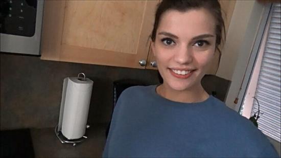 Family Therapy / Clips4Sale - Sadie Blake -Natural Curiosity (HD/720p/1.06 GB)