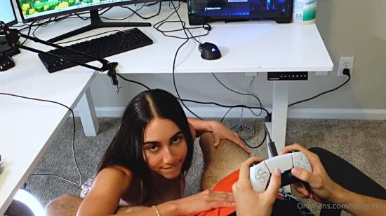 Onlyfans - Izzy Green Gamer Girl Sex Tape Video Leaked (FullHD/1080p/339 MB)