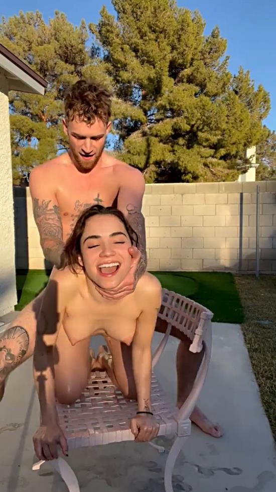 Onlyfans - Jameliz Backyard Sex Video Leaked (UltraHD 2K/1280p/28.0 MB)