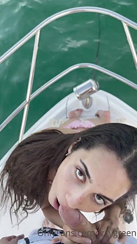 Onlyfans - Izzy Green Boat Blowjob Video Leaked (FullHD/1080p/38.1 MB)