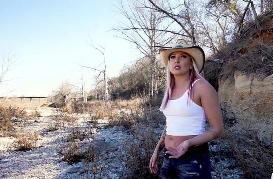 MomShoot/MYLF - Heather Hendrix ( A Cowgirl In Distress) (FullHD/1080p/2.39 GB)