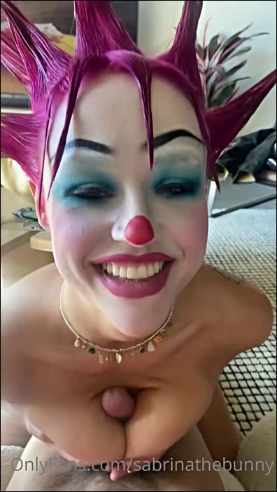 Onlyfans - Sabrina Nichole Harley Quinn Cosplay Video Leaked (UltraHD 2K/1920p/132 MB)