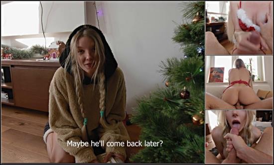 PornHub - Am I Left Without a Gift  Stepsister Forgot To Buy a Gift For The New Year (FullHD/1080p/300 MB)