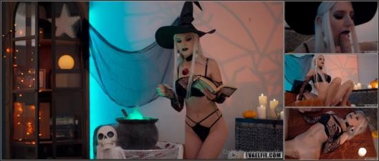 Onlyfans - Eva Elfie - Eva The Witch (FullHD/1080p/731 MB)